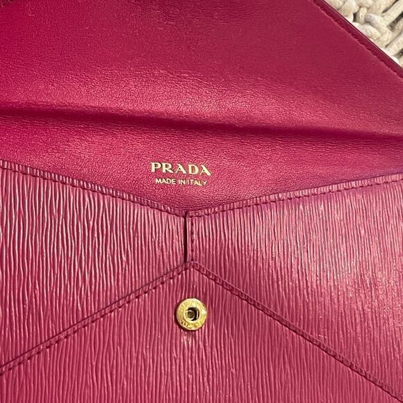 Prada Vitello Move envelope wallet in Ibisco (hibiscus) Pink - Picture 11 of 12
